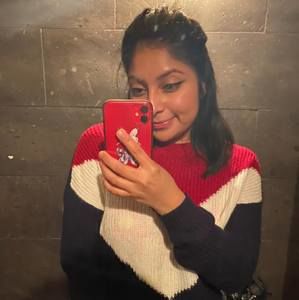 Meet your Posher, Luisa